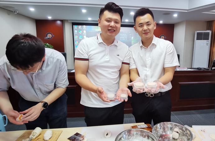 共青團(tuán)南昌市政建設(shè)集團(tuán)有限公司委員會舉辦了“承傳統(tǒng)文化，享團(tuán)圓美滿”中秋主題活動6912.jpg