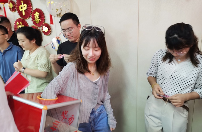 共青團(tuán)南昌市政建設(shè)集團(tuán)有限公司委員會舉辦了“承傳統(tǒng)文化，享團(tuán)圓美滿”中秋主題活動6913.jpg